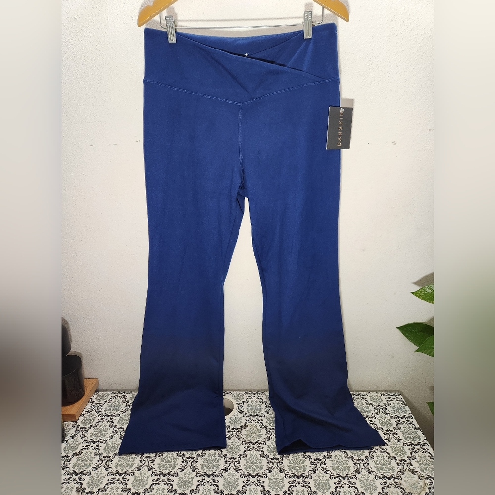 Danskin Women's Blue Slit Flare Pant X-Large